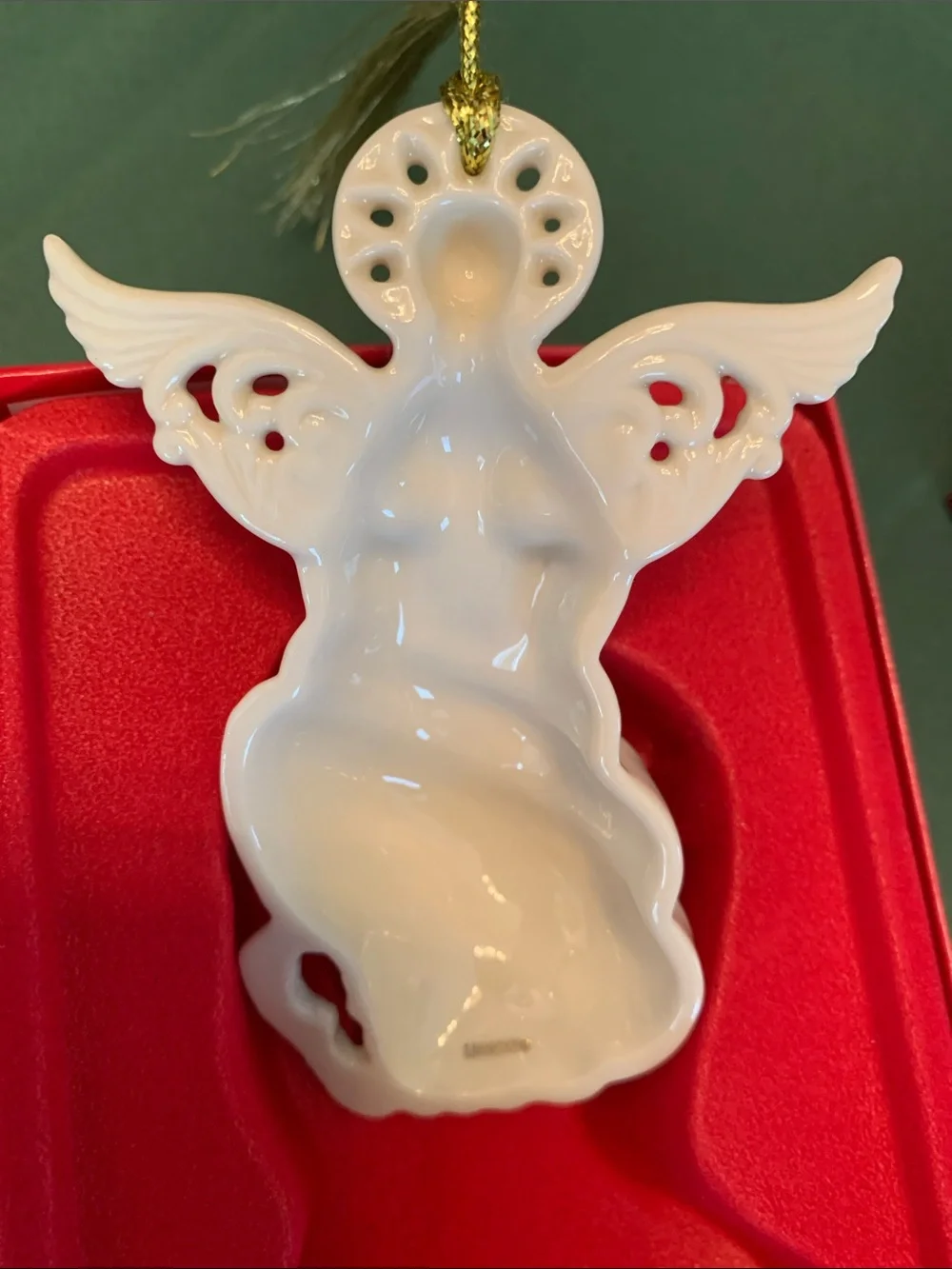 (2) Lenox Christmas Ornaments 2020 Annual Seashell Angel 2022 Heavenly Angel